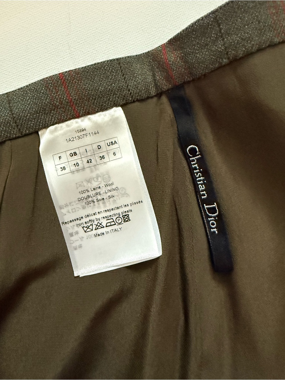 Christian Dior Olive Green 100% Wool Plaid Pleated Mini Skirt Size 6 Made Italy - Picture 11 of 16